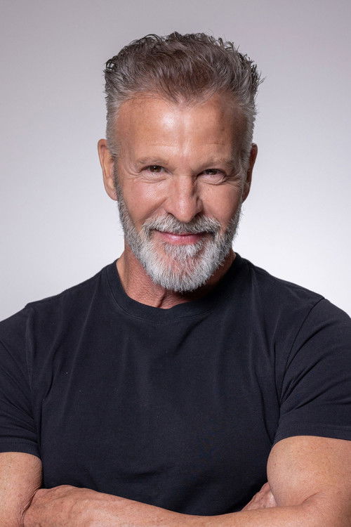 Steve Flanigan as Pazera