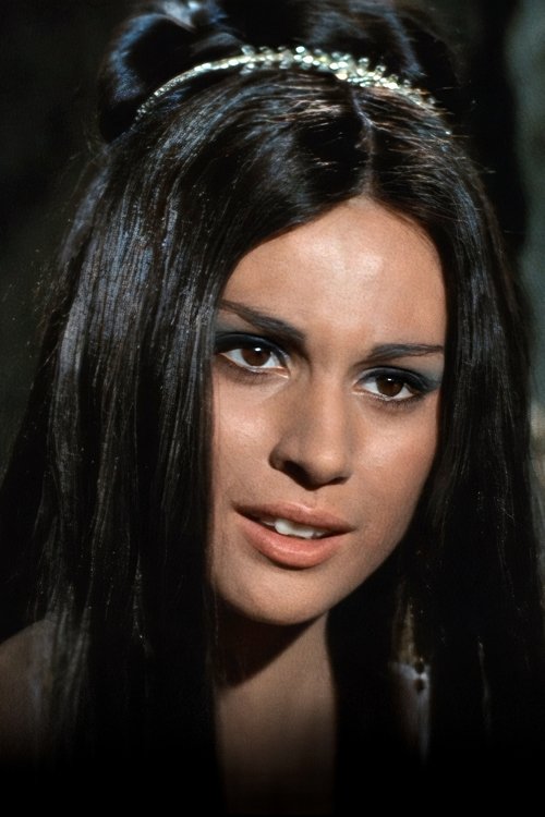 Samia Sali as Jeune fille du harem