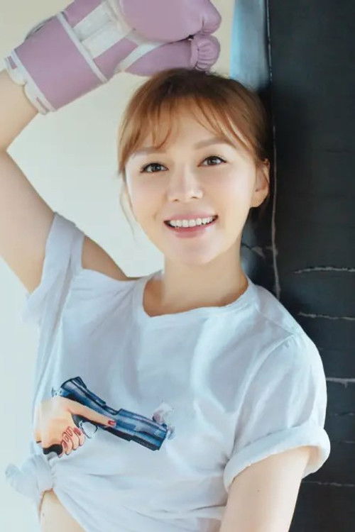 王紫依 as 陆芳菲