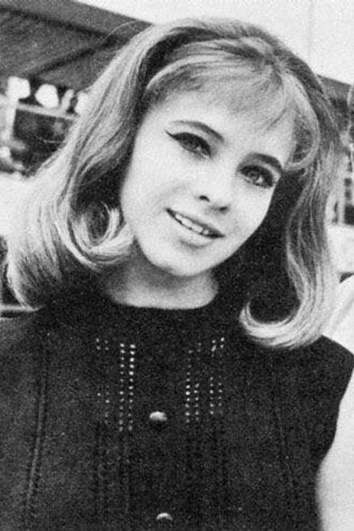 Patricia Conde as Jacinta Cárdenas