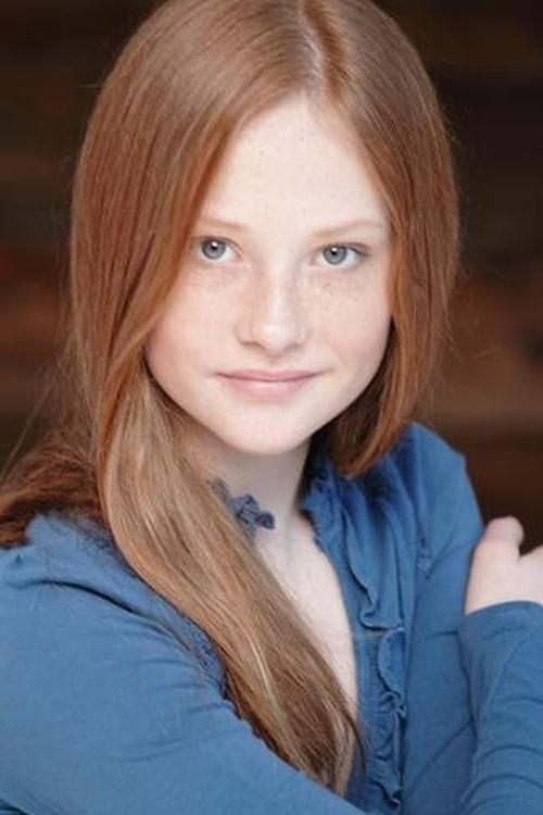 Charlotte Lindsay Marron as Parker
