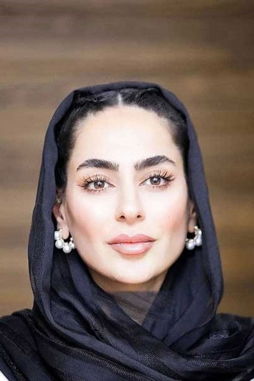 Samaneh Pakdel as Mansoura Ahmadian