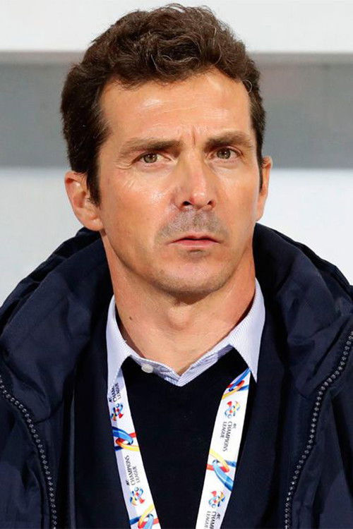 Guillermo Amor as 