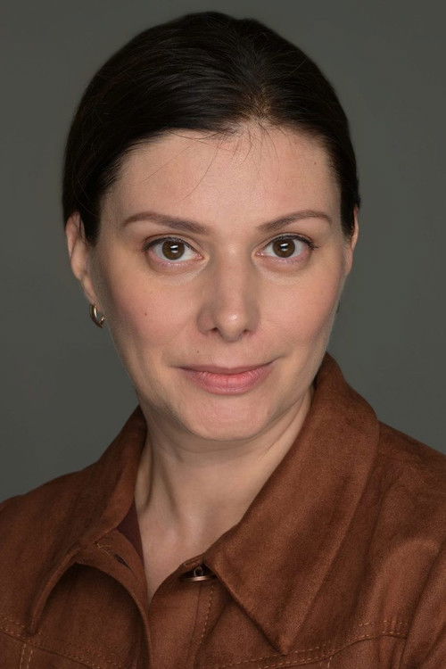 Алена Коннова as экскурсовод