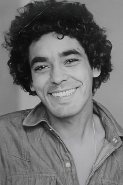 Mohamed Mounir profile photo
