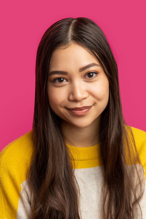 Luxy Banner as Grace Turner