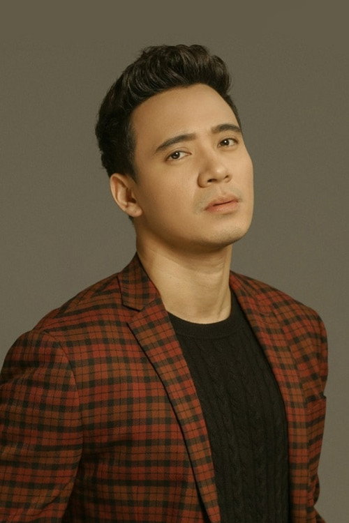 Erik Santos as 