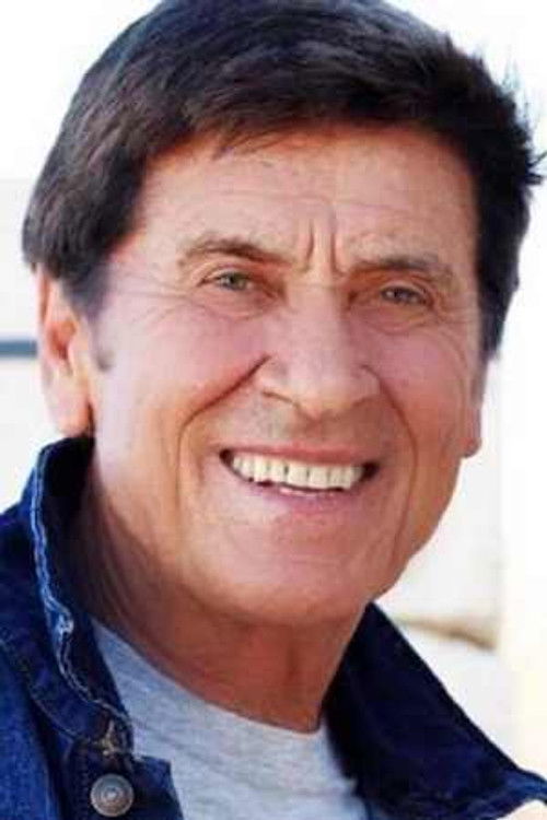 Gianni Morandi as Gianni Raimondi