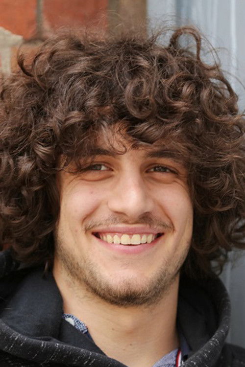 Samuel Messberg as Sam