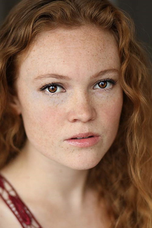 Kelly McCart as Mallory