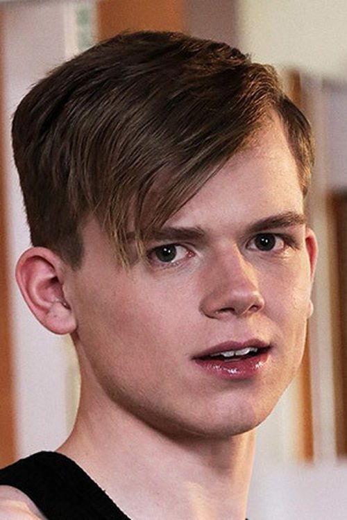 Leo Ocean as (archive footage)