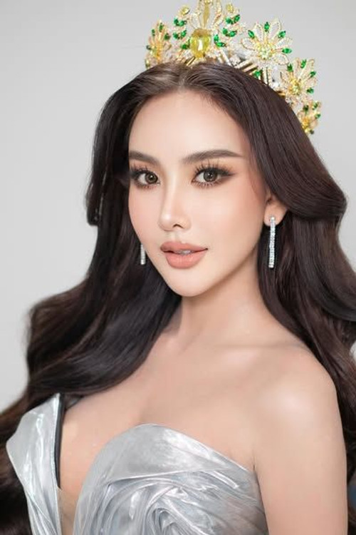 Suntaree Uanin as Bam