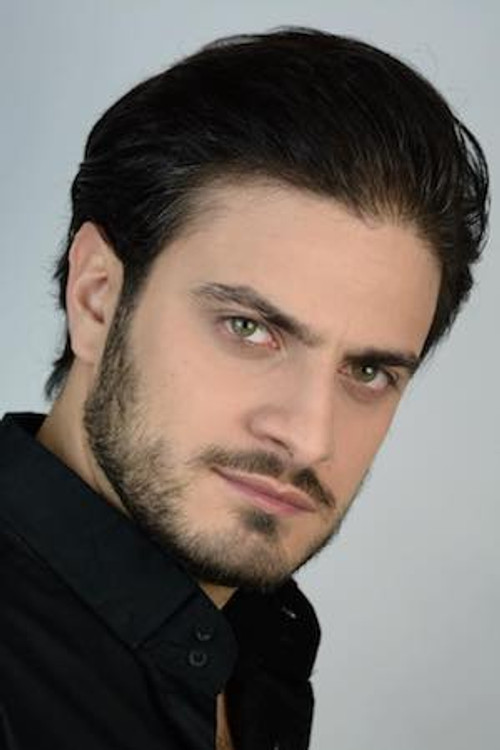 Vincenzo Nizzardo as Fiorello