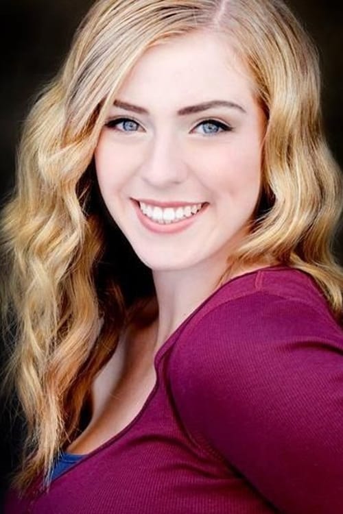 Mackenzie Mowat as Zoe