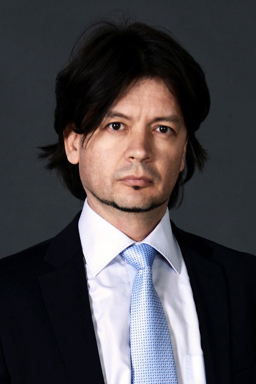 Ivan Velkov as Пламен