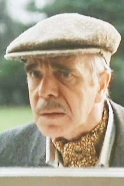 Alex McAvoy as Beadle