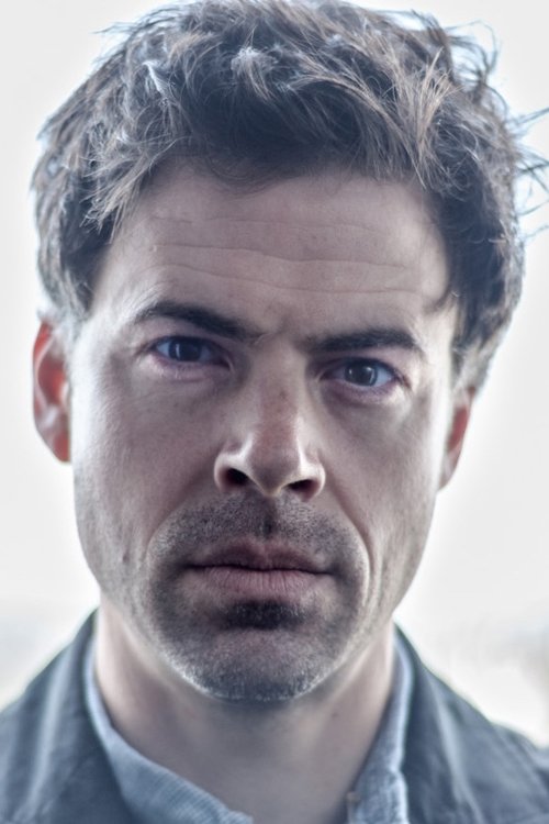 Nathan Rippy as Alistair