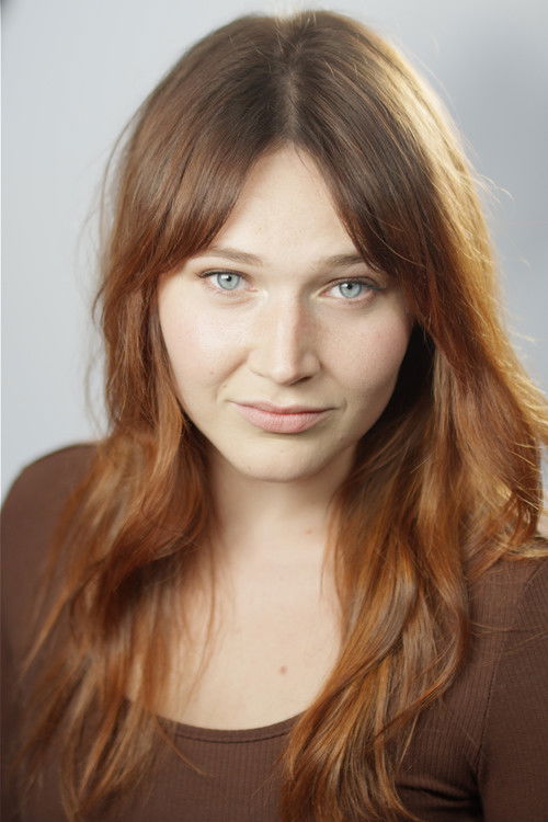 Rachel Williamson as Maddie