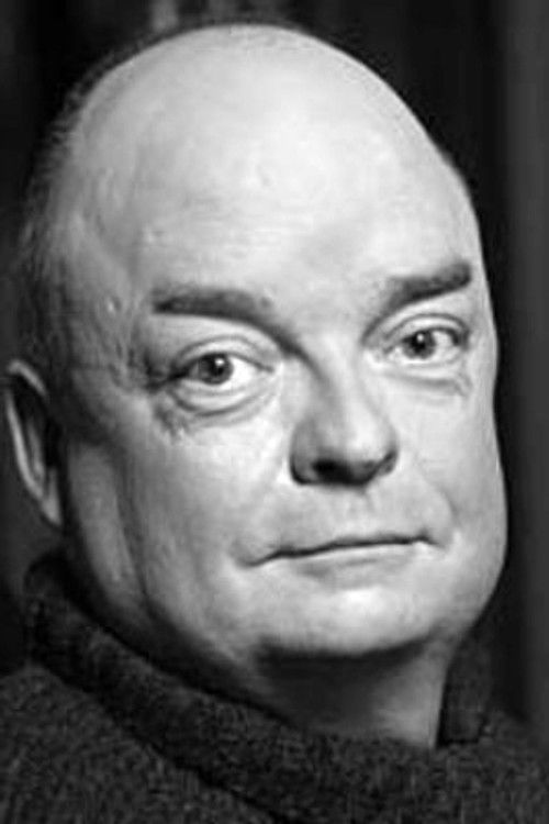 Daniel Znyk as L'homme du chenil