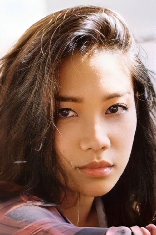 Kanyapak Wuttara as Lek's Friend