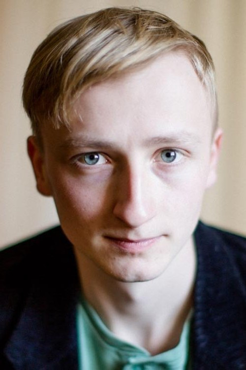 Brian Völkner as Blonder Nazi