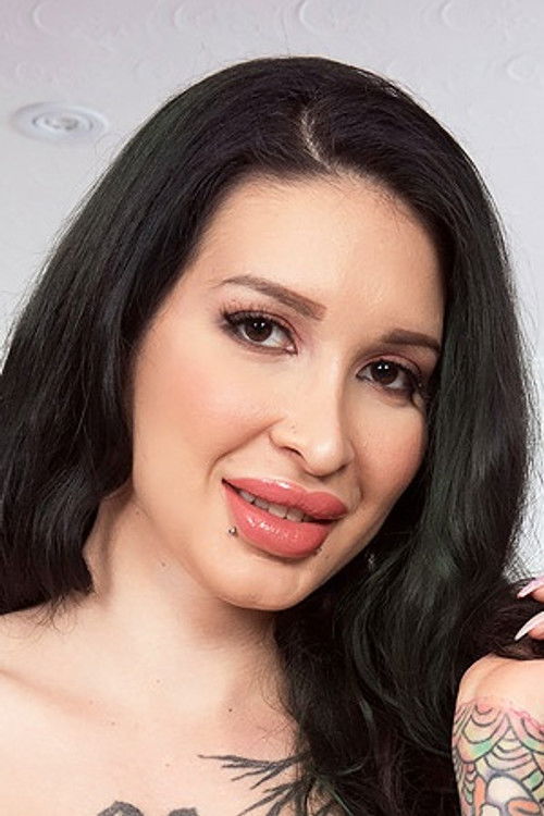 Ariane Saint-Amour as Anamadim