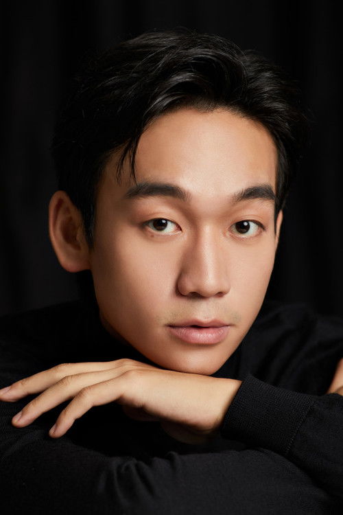 Chien Shao-feng as 洪小光