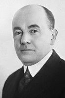 Aldrich Bowker as Judge Hershey