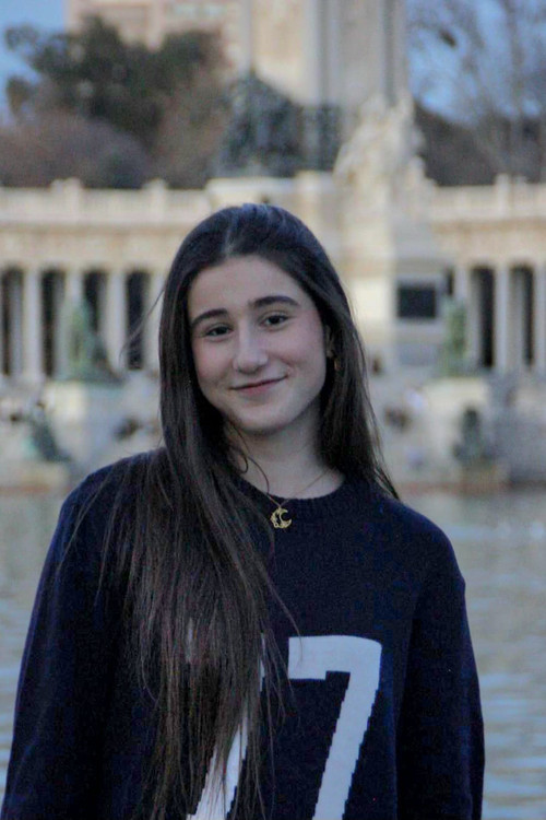 Minerva Nurko as Matrimonio fascista