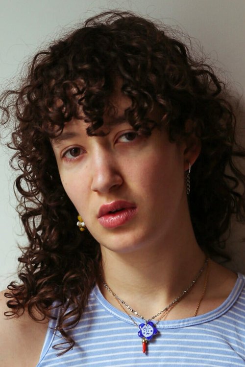 Mathilde Riu as Amie réunion Zoom