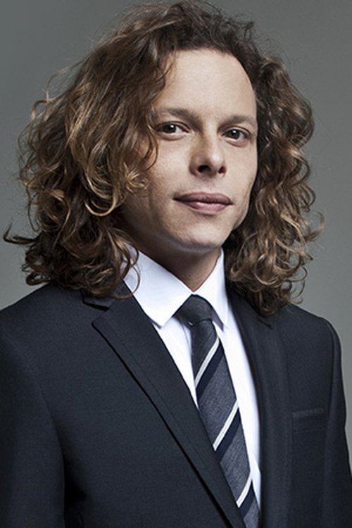 Eduardo Frazão as Franco