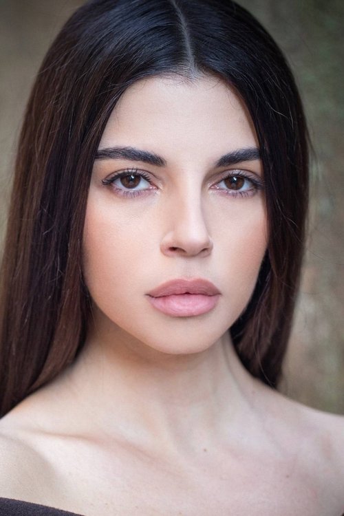 Ilenia Calabrese as Claudia