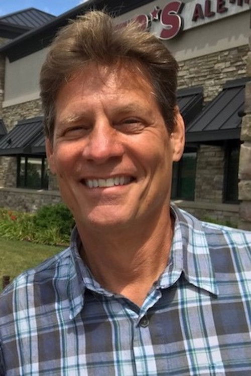 Dan Anderson as Junior's Dad Asparagus/Mike Asparagus (voice)