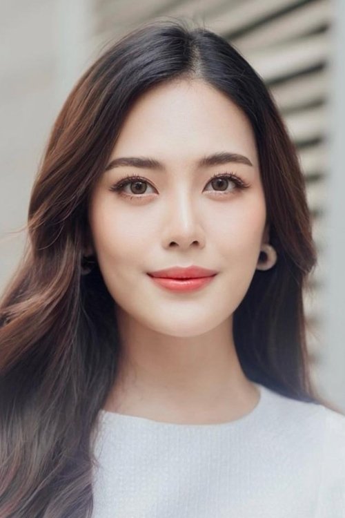 Chayissara Wattananawin as Buarin