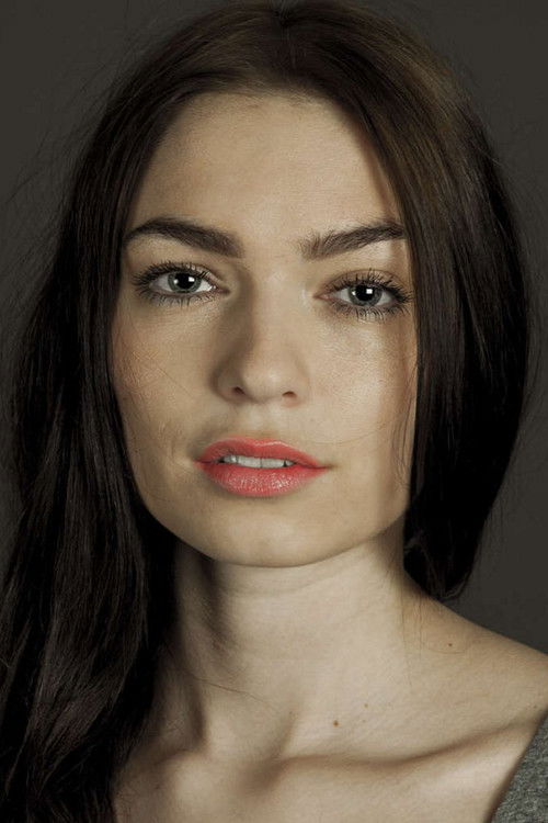 Christine Auchenberg as Pige