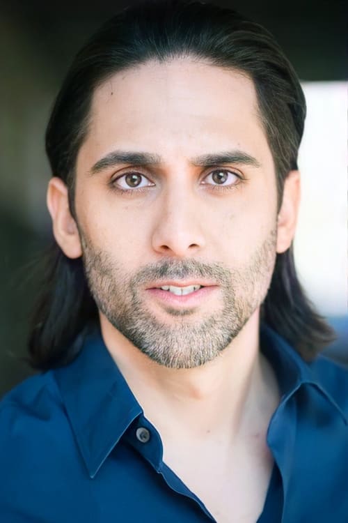 Lorenzo Leonard as Paul