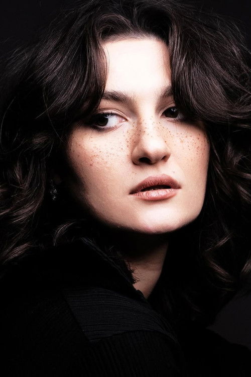 Ləman Mərrih as Rəsmiyyə