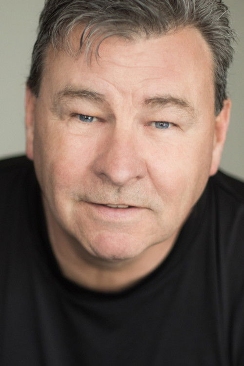 Daniel Barré as Maître-chien