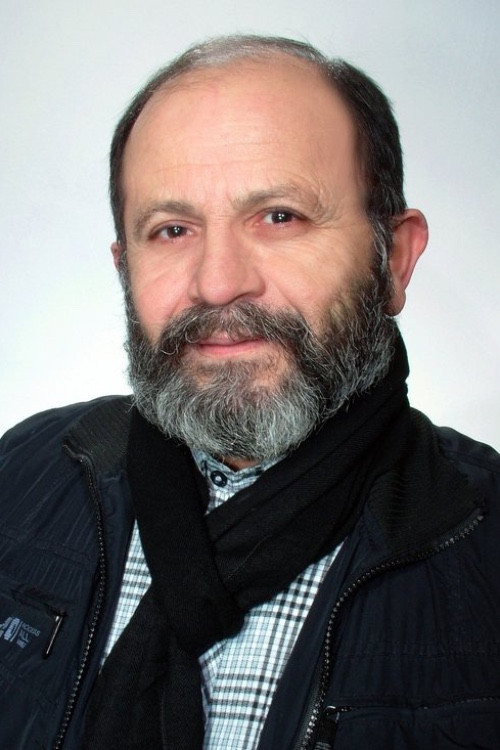 Muhittin Korkmaz as Muttalip