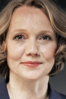 Jette Ostan Vejrup as Anne