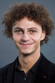 Dominick Benedikt as Uhelák