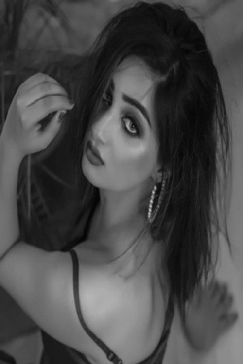 Ruchi singh Rathore as Urvi