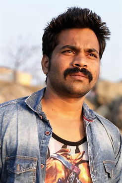 Devendra Singh Dev as Hotel Manager