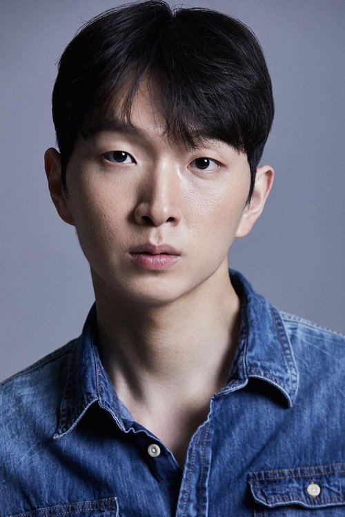 Ki Jin-woo as 