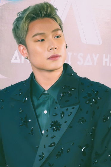 Dương Domic as Self - Contestant