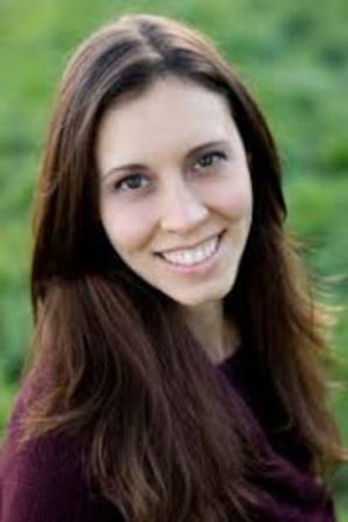 Nicole Vanderhoff as Julie