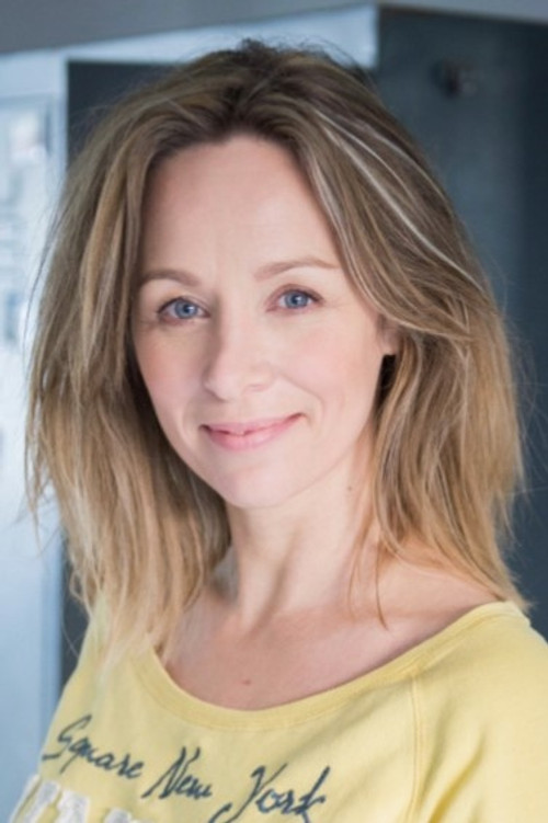 Ilse Heus as Patries