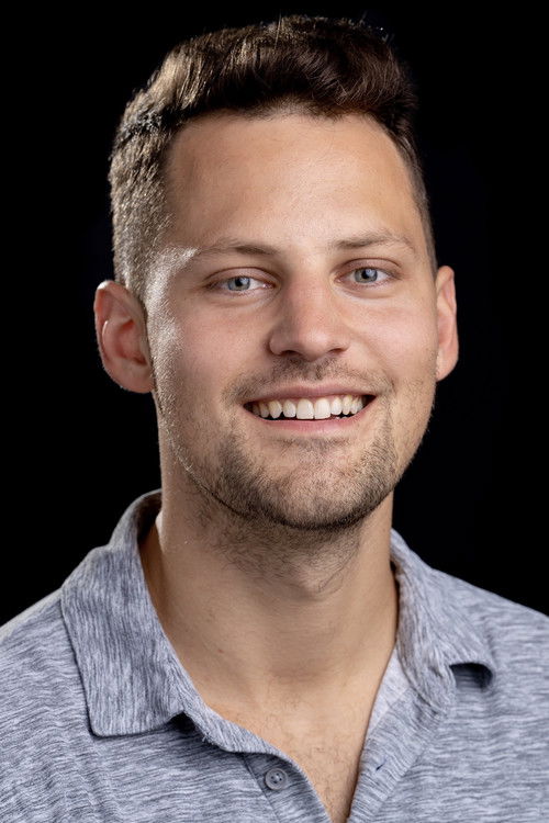 Stefan Djordjevic as Mason