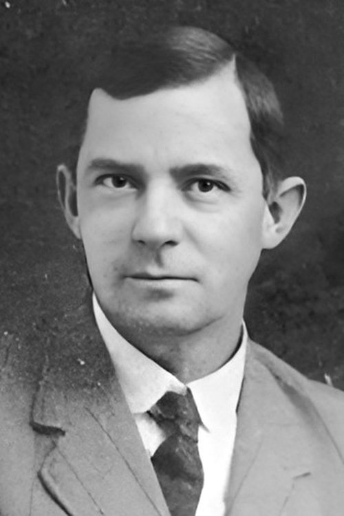 Joe Keaton as Man in Bandages