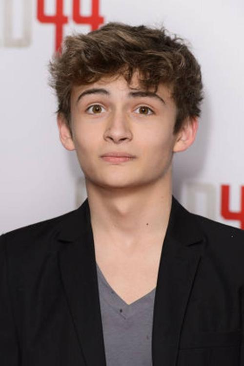 Flynn Matthews as Josh